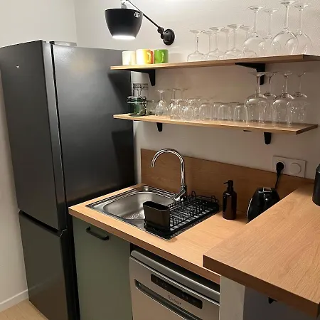 شقة Lavallois - Parking Couvert Gratuit *
